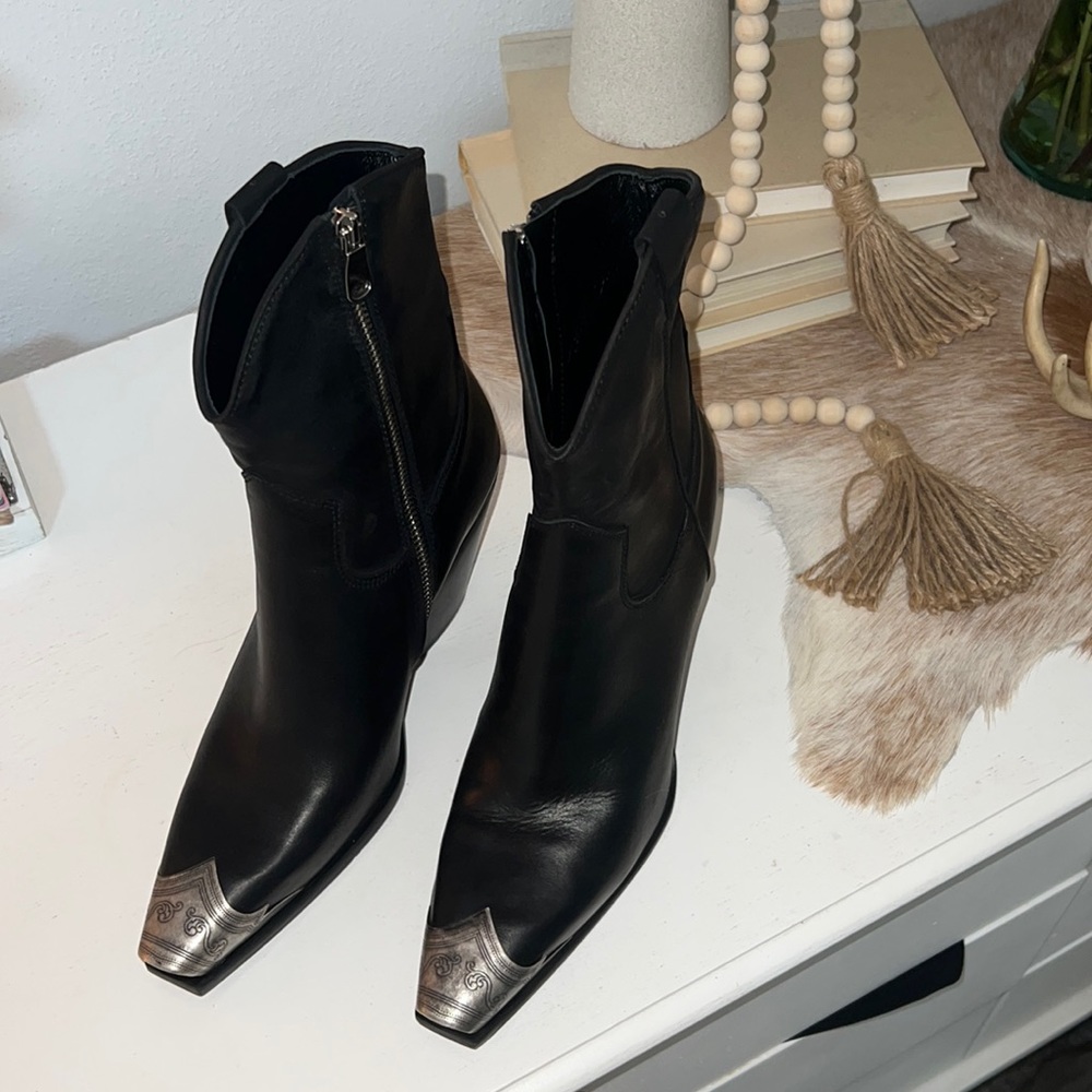 Free People Brayden leather boots